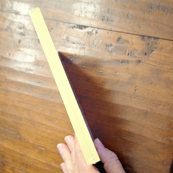 ♠️ Kate Spade Sparks of Joy notepad. 100 sheets. Dipped letter T. New with tags! - Picture 5 of 9